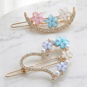Two Piece Heart Moon Hair Accessory Set